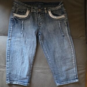 Attitude Size 8/10 Capri Denim Wash